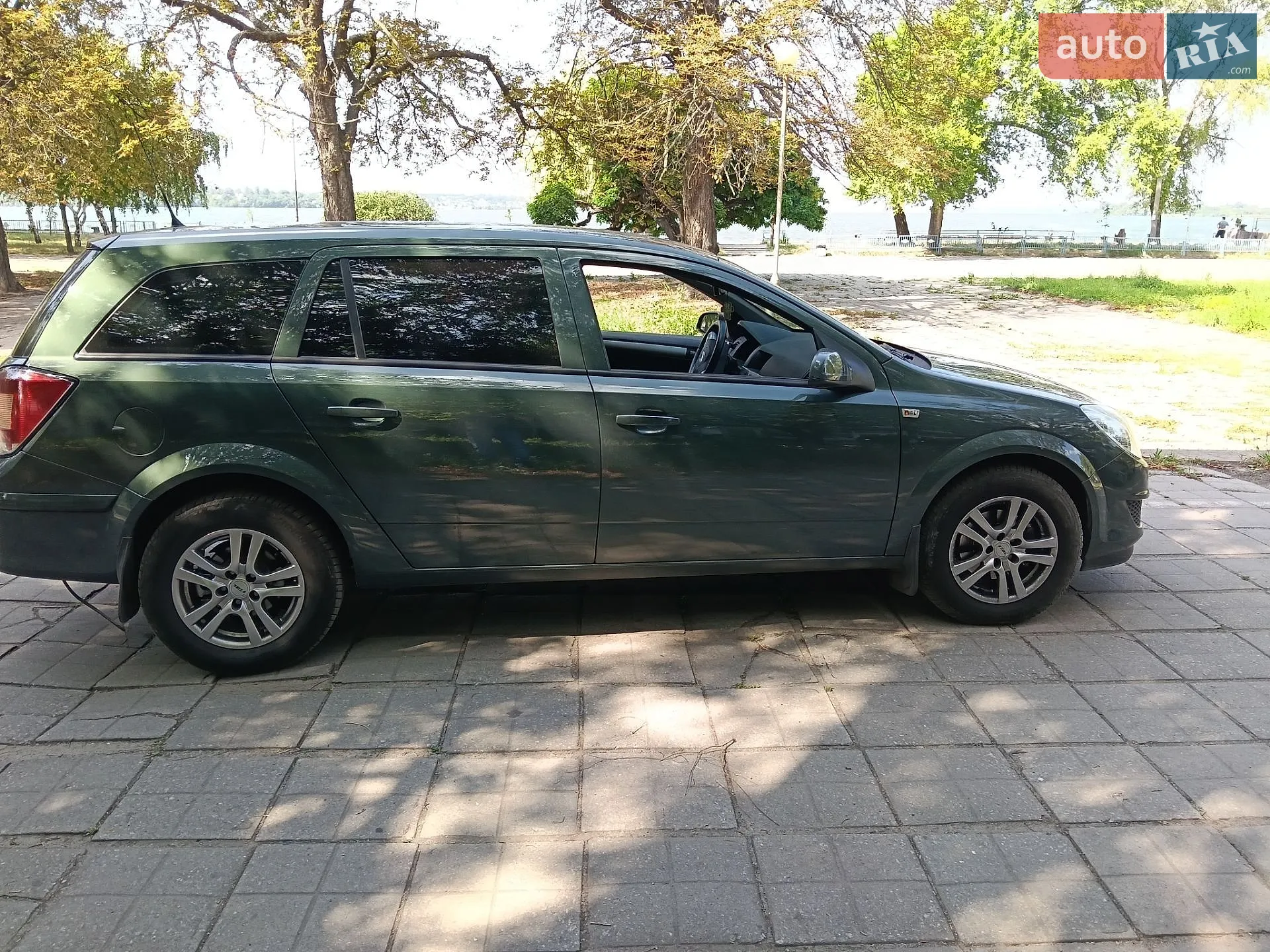 Opel Astra, 2009