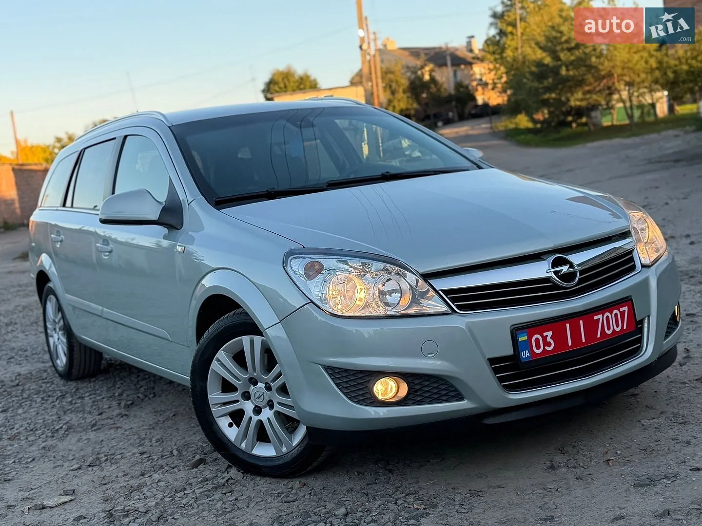 Opel Astra, 2010