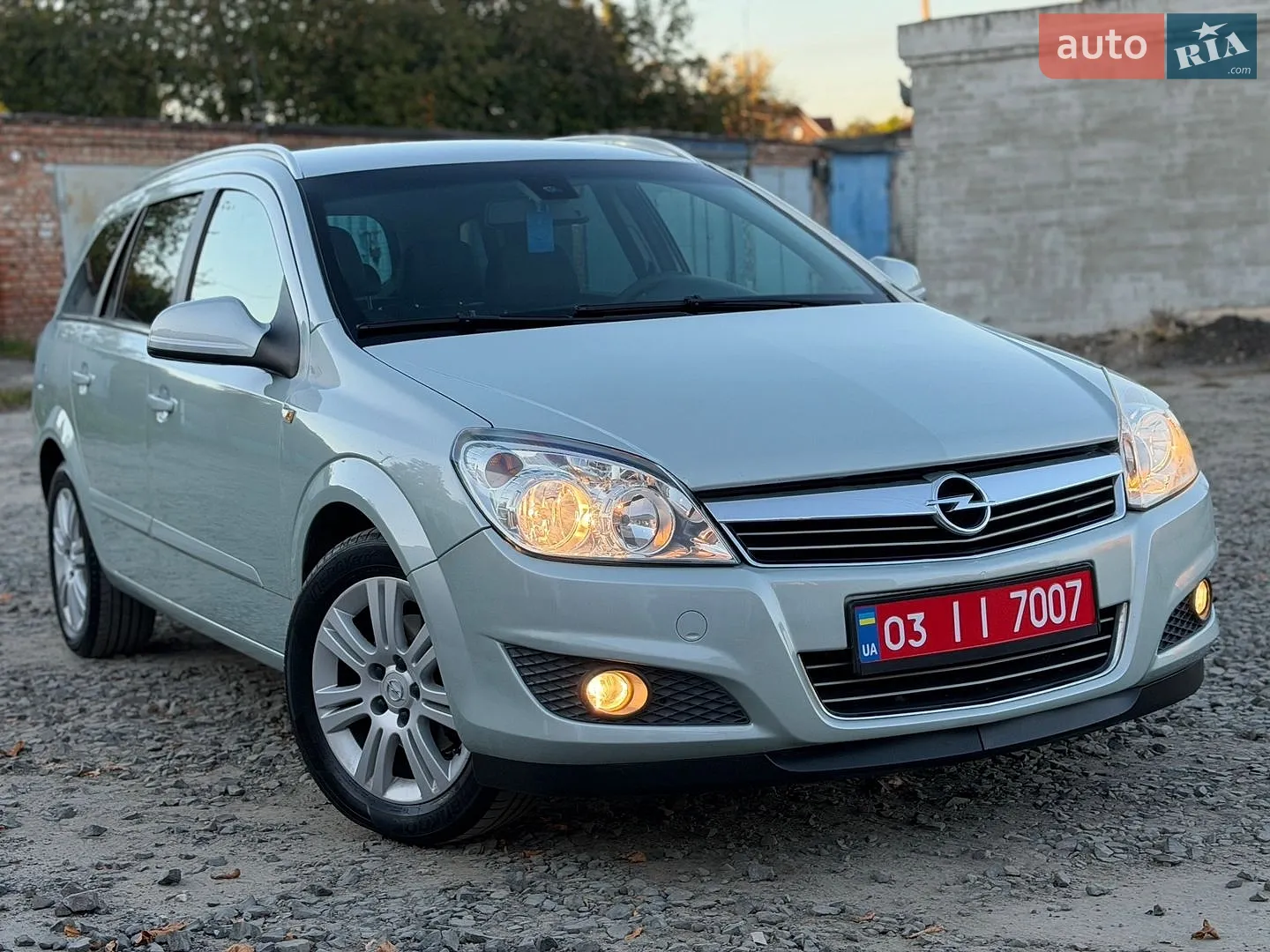 Opel Astra, 2010