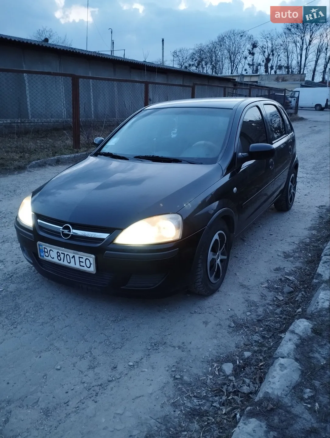 Opel Corsa, 2004
