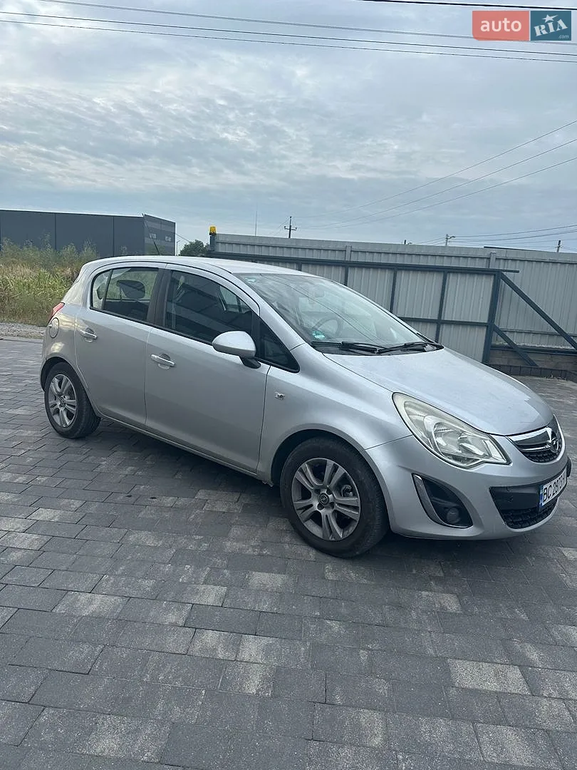 Opel Corsa, 2011