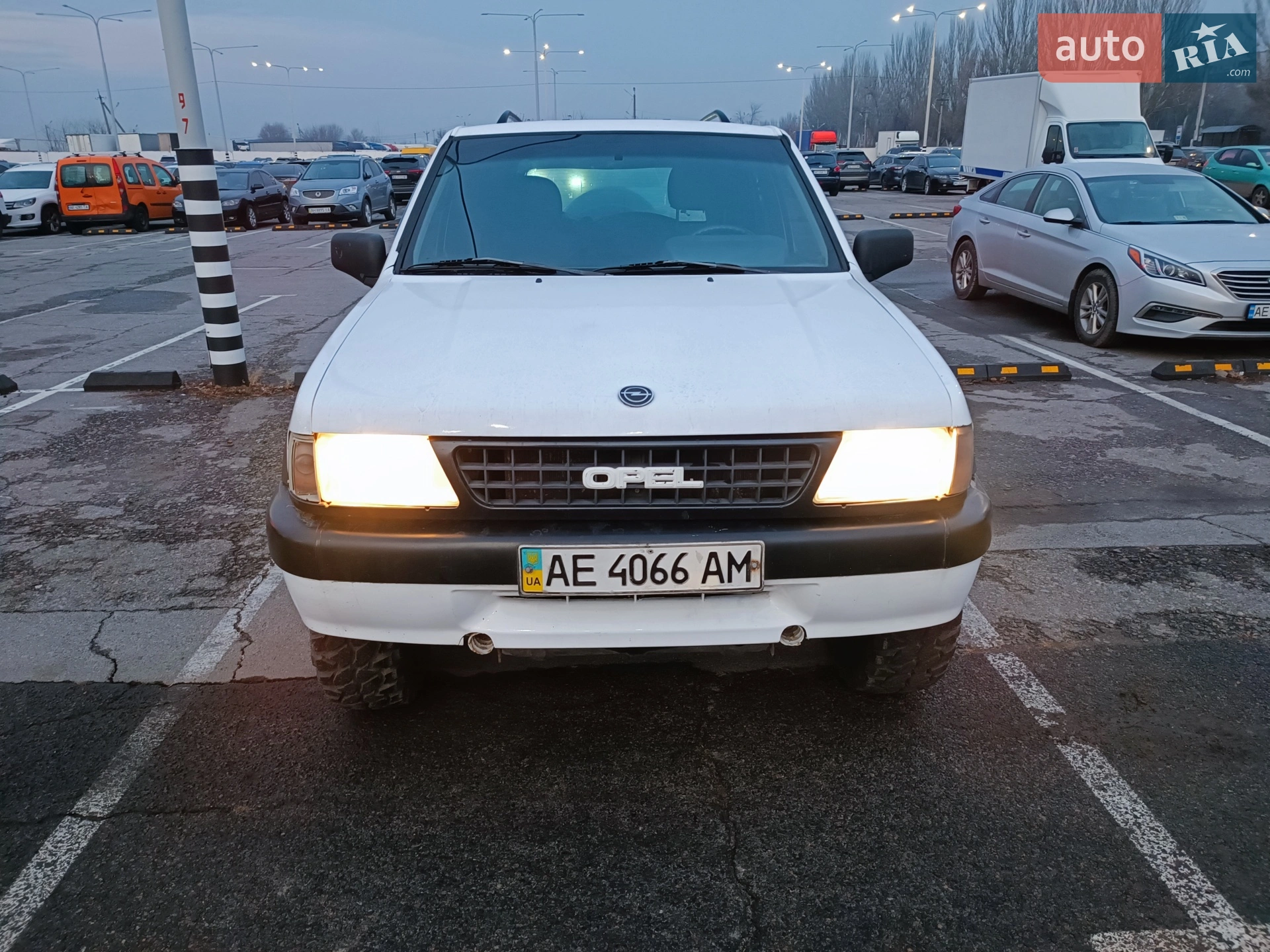 Opel Frontera, 1992