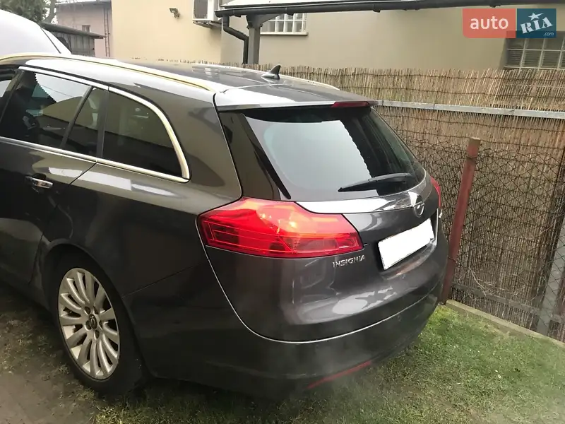 Opel Insignia, 2011