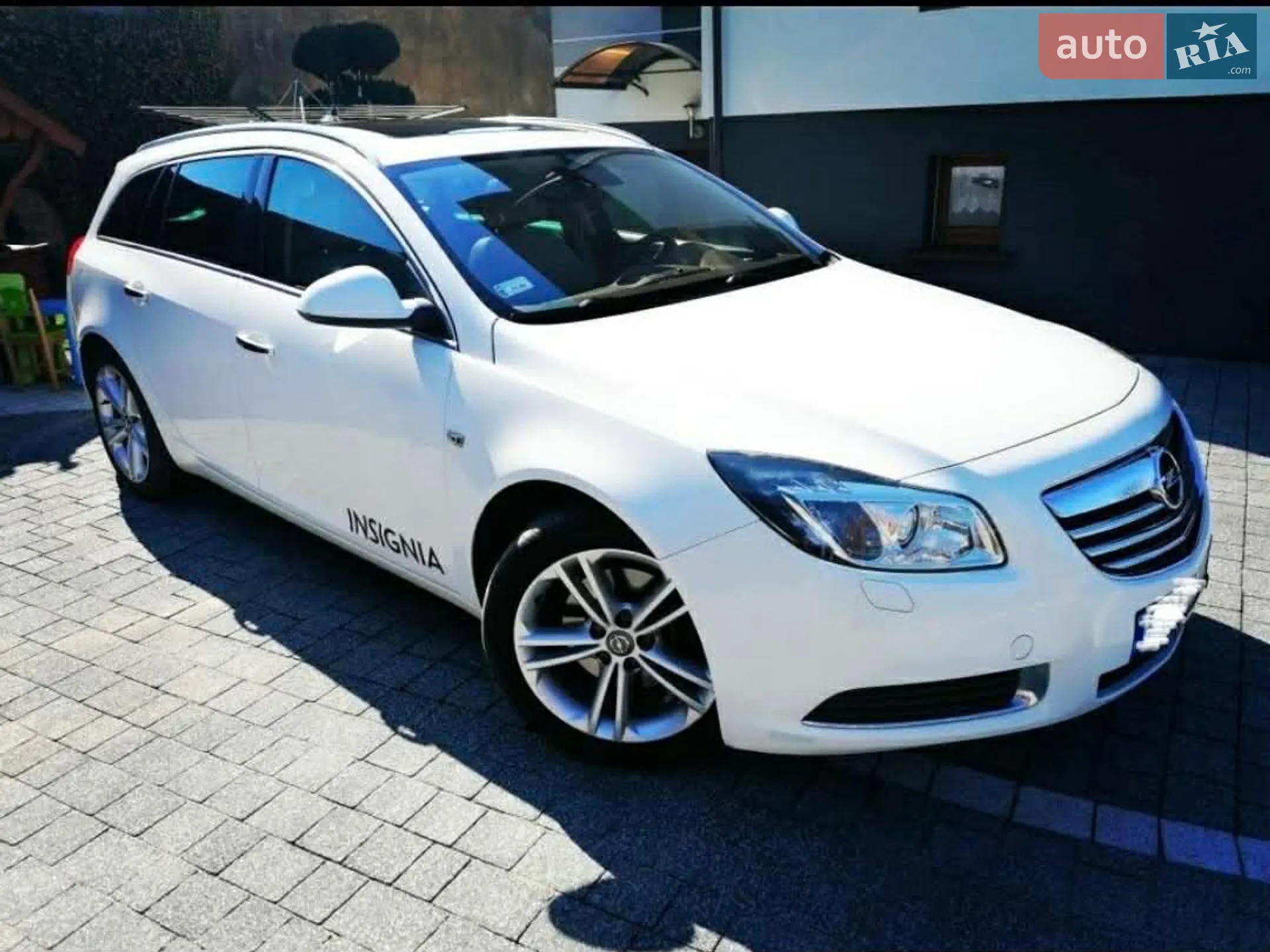 Opel Insignia, 2010