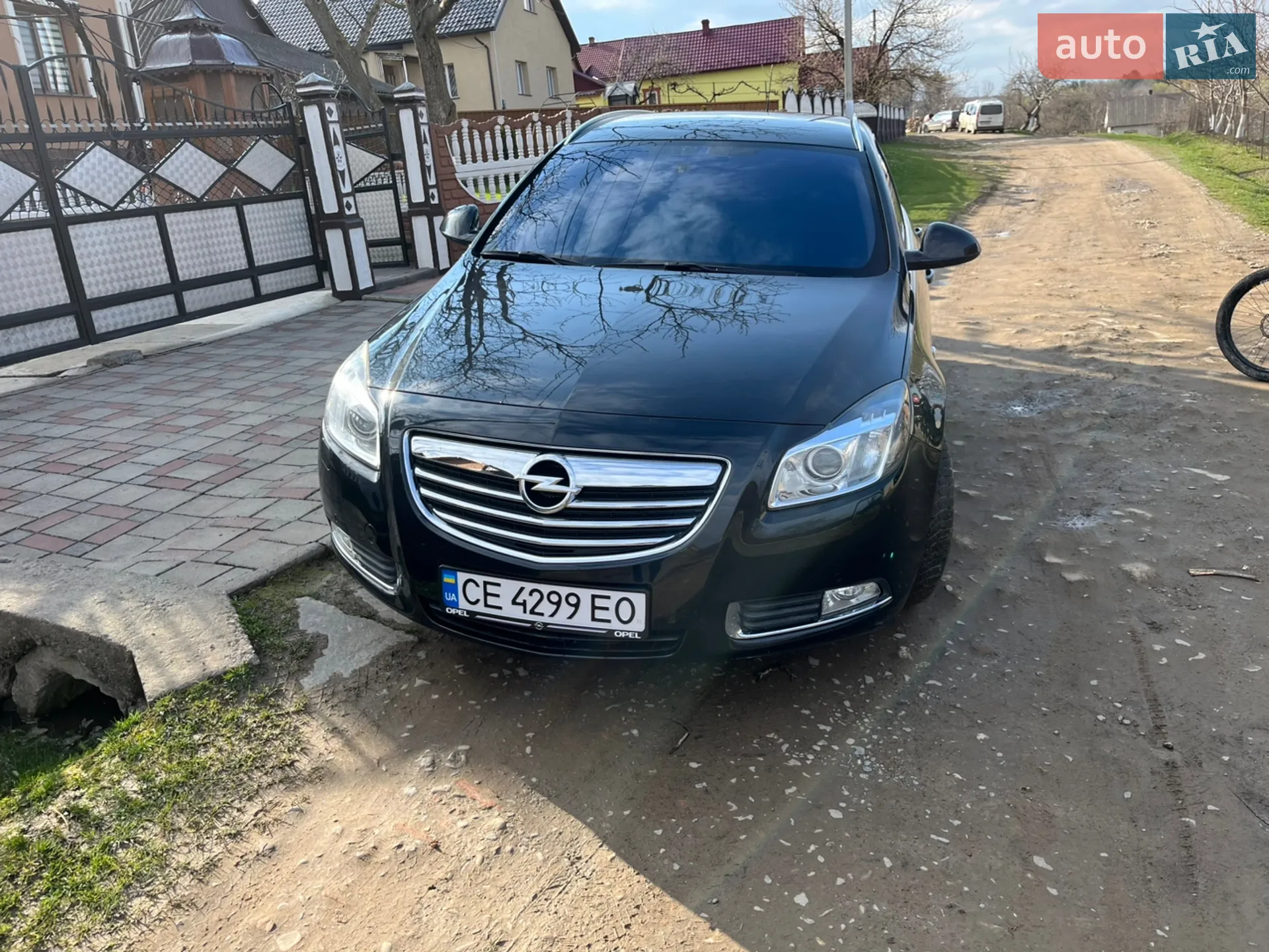 Opel Insignia, 2011