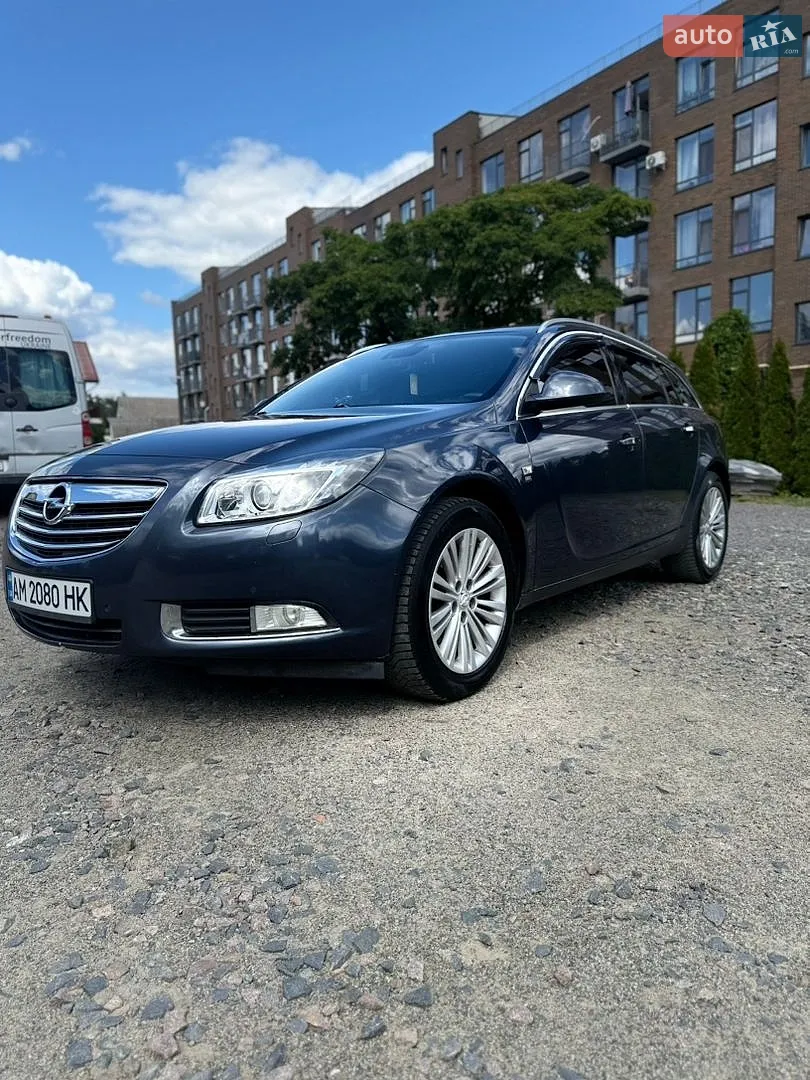 Opel Insignia, 2009