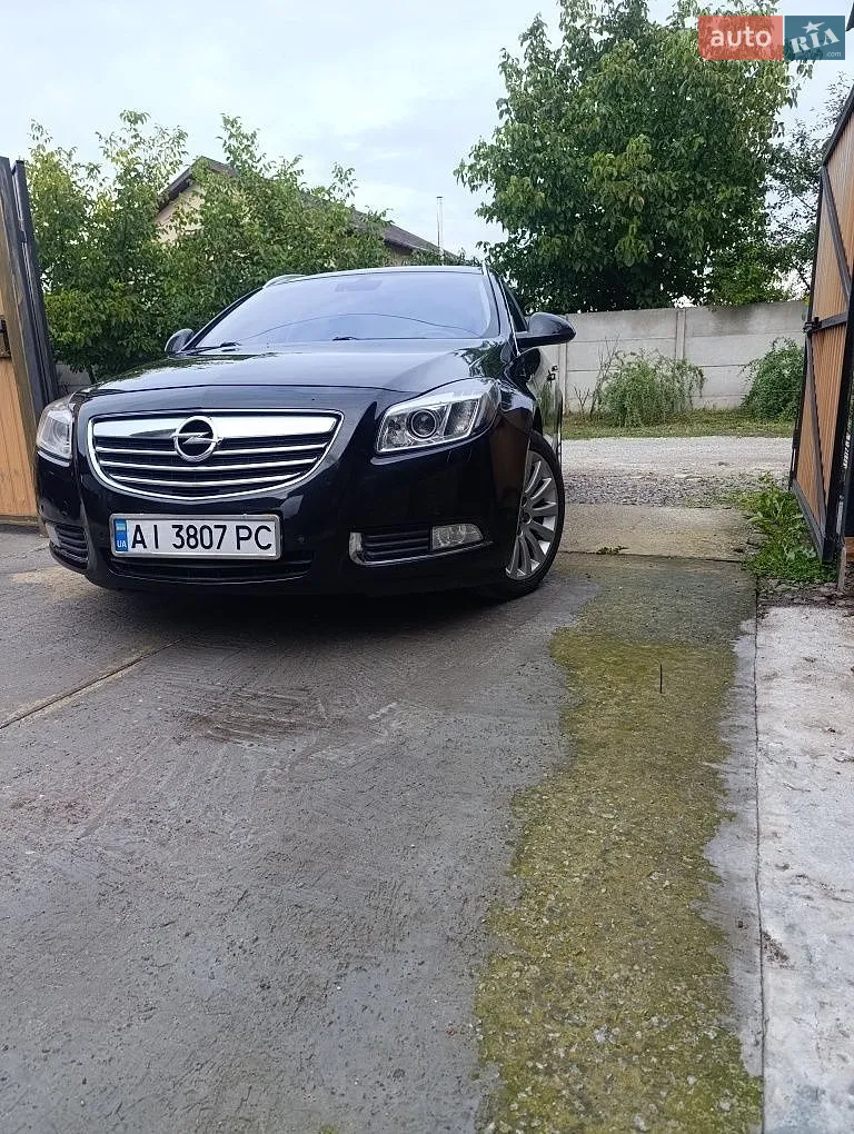 Opel Insignia, 2011