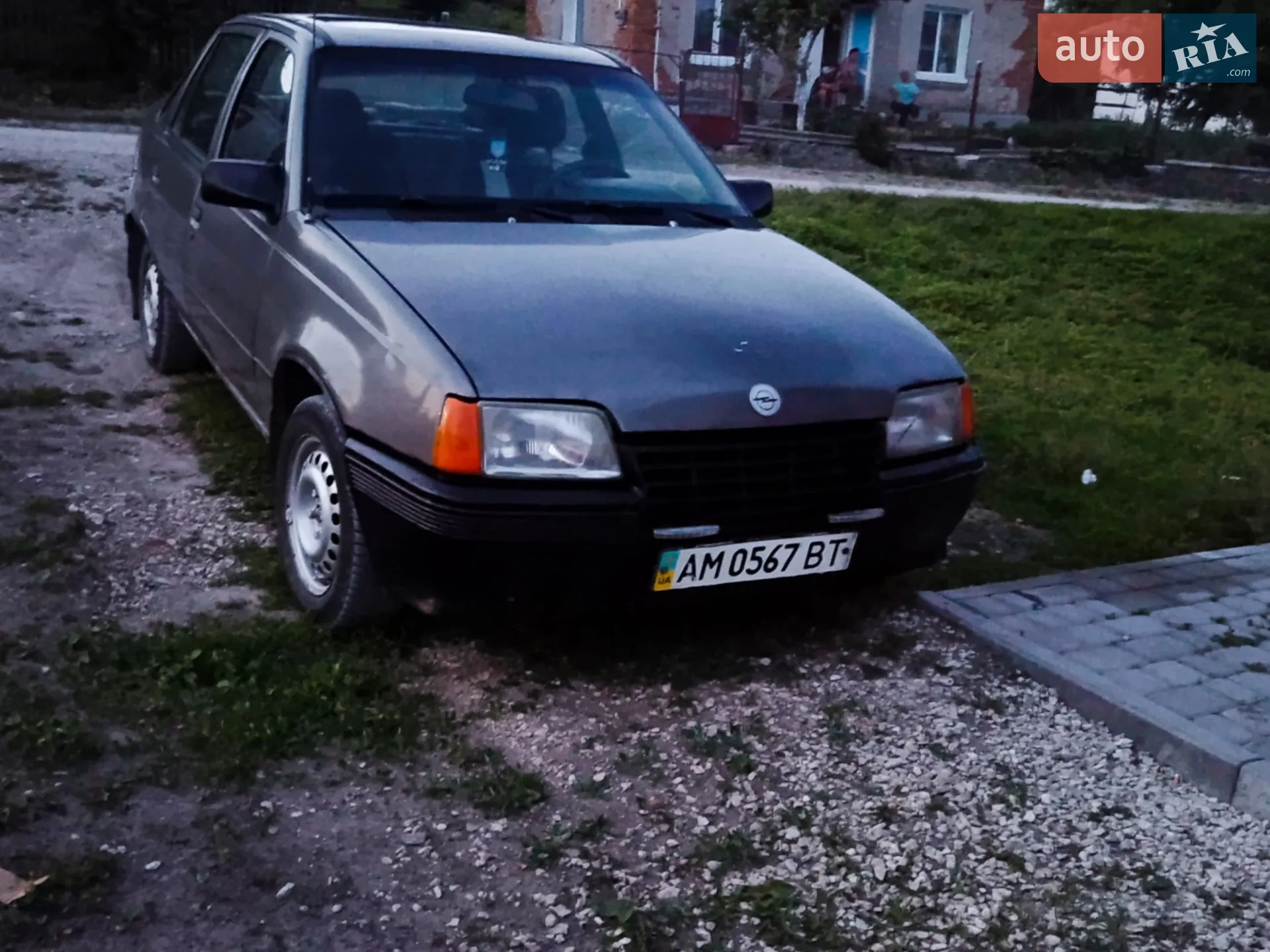 Opel Kadett, 1988