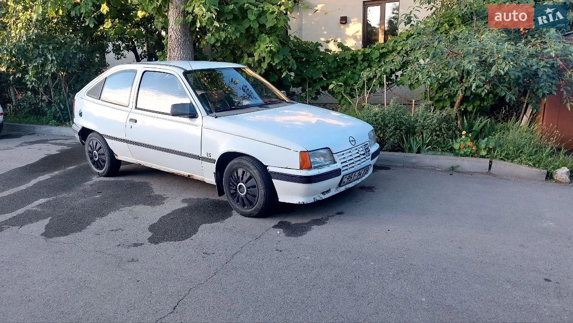 Opel Kadett, 1988