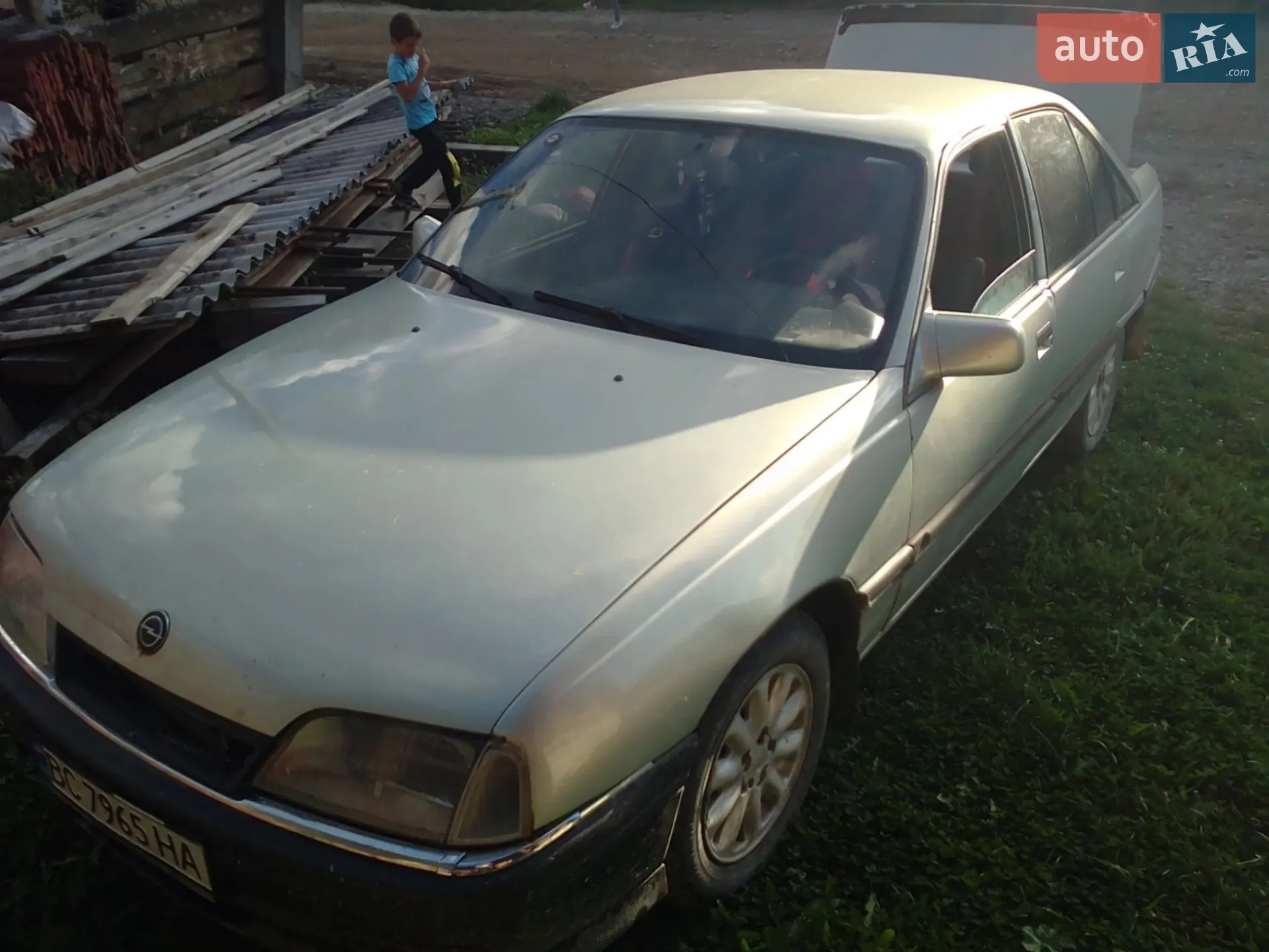 Opel Omega, 1988