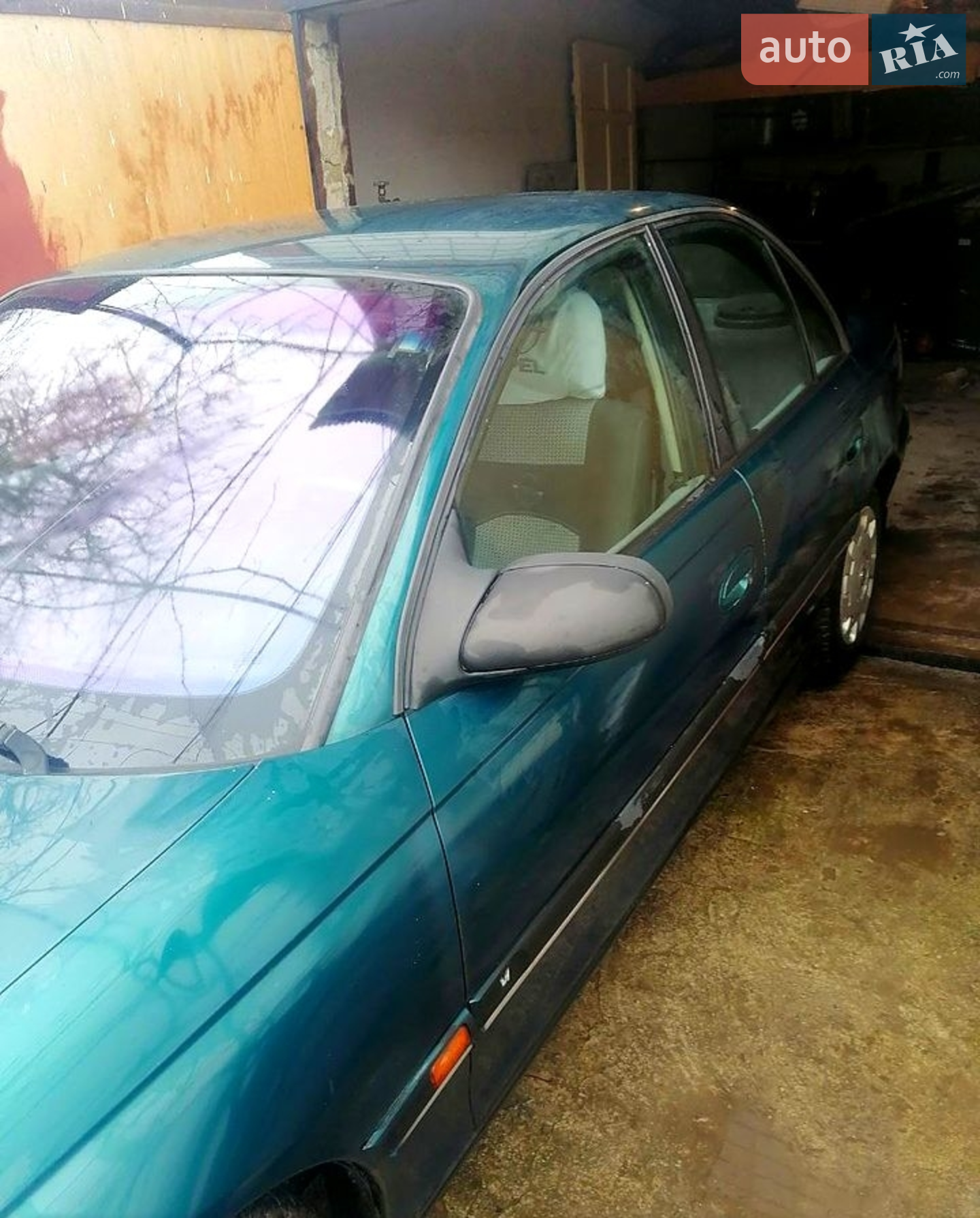 Opel Omega, 1995
