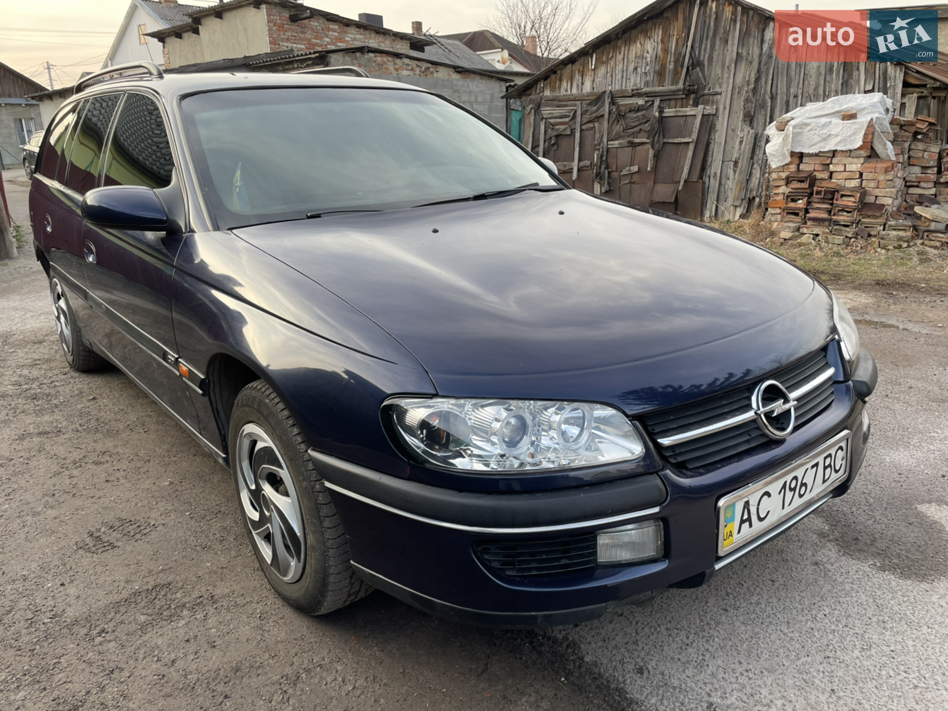 Opel Omega, 1995