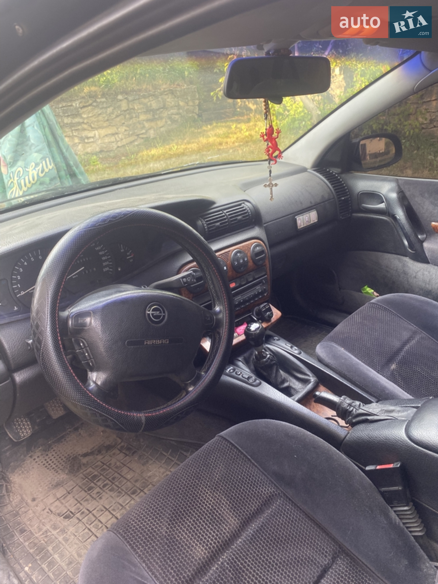 Opel Omega, 1999