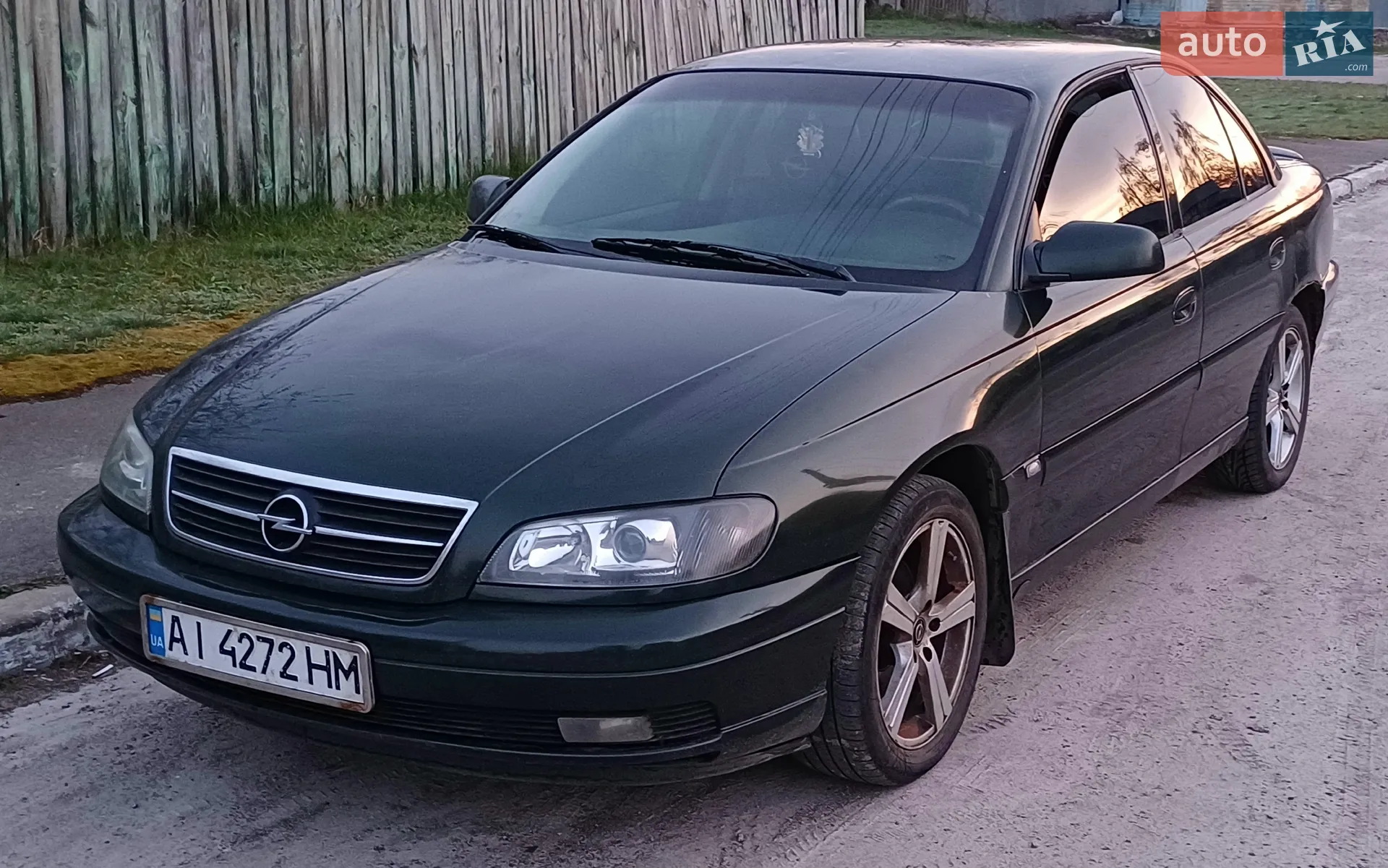 Opel Omega, 2000