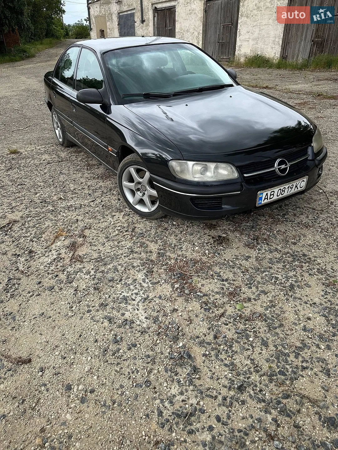 Opel Omega, 1998