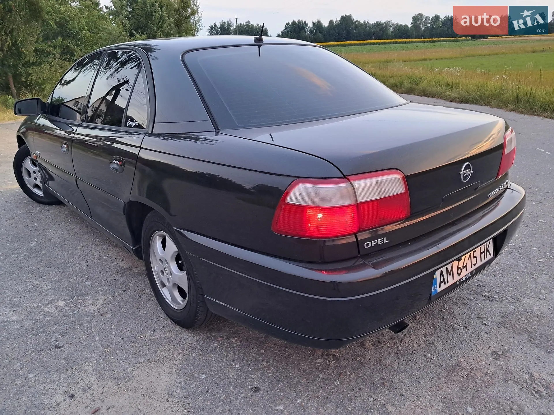 Opel Omega, 2000