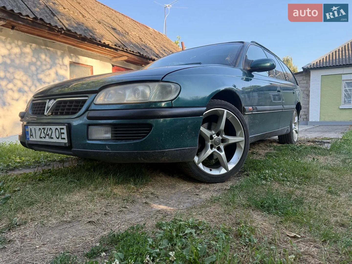 Opel Omega, 1996