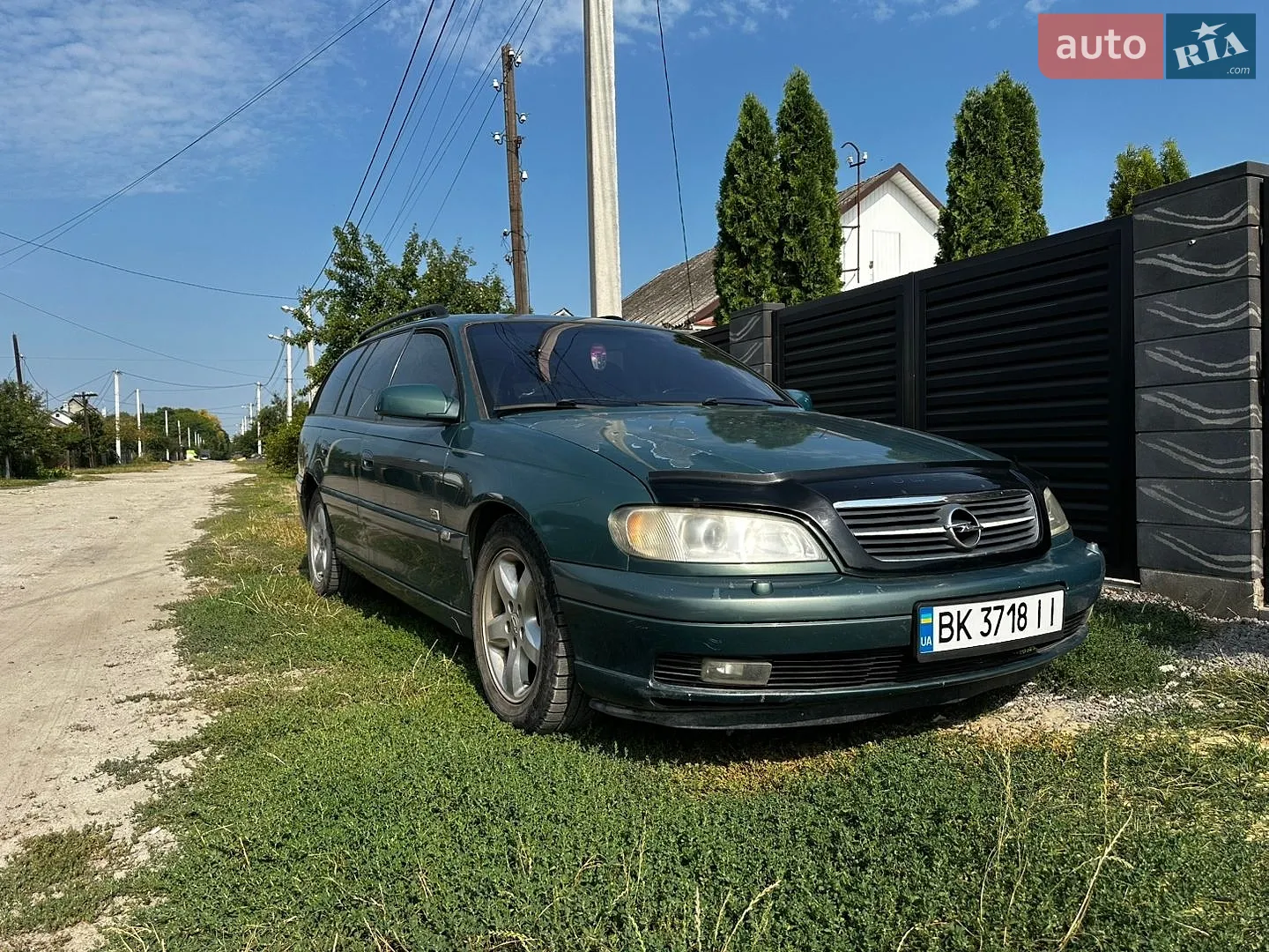 Opel Omega, 2002