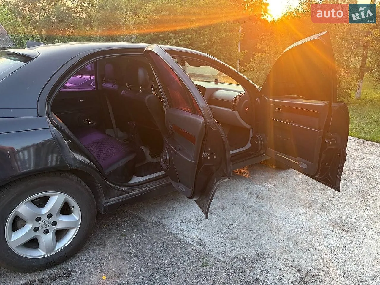 Opel Omega, 2002