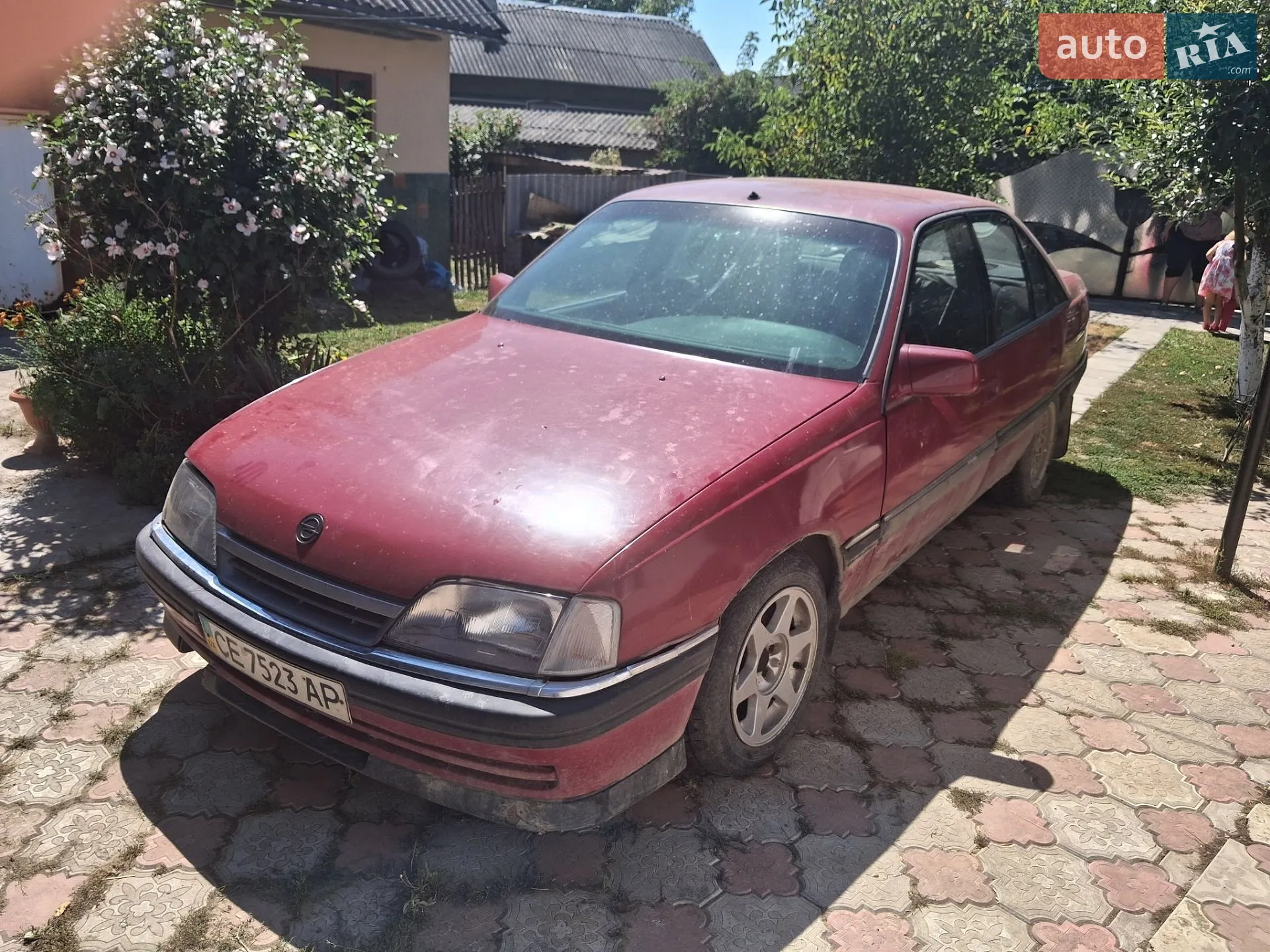 Opel Omega, 1990