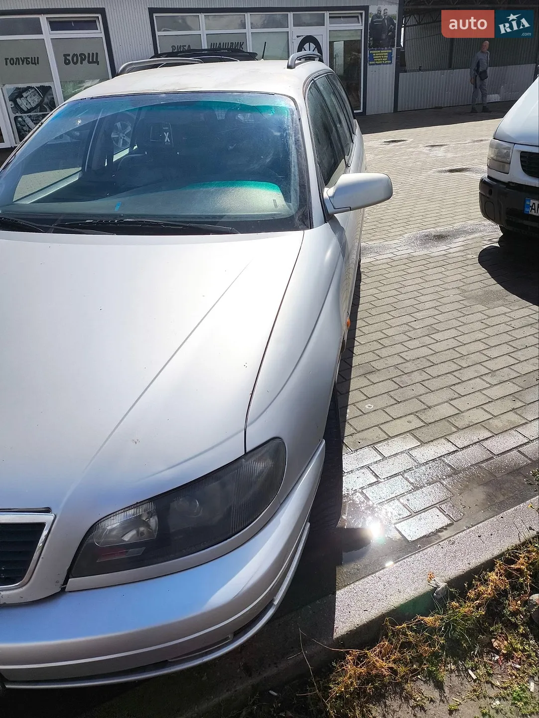 Opel Omega, 2002