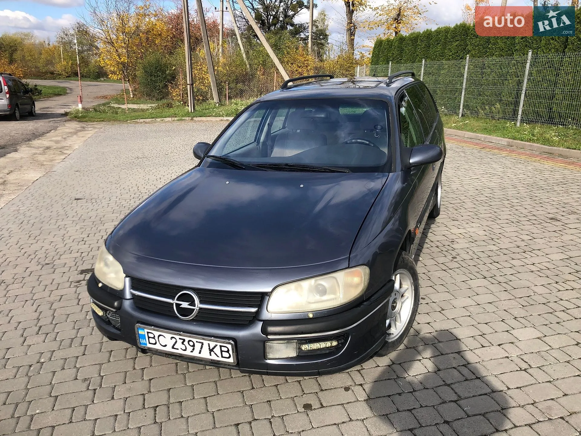 Opel Omega, 1996