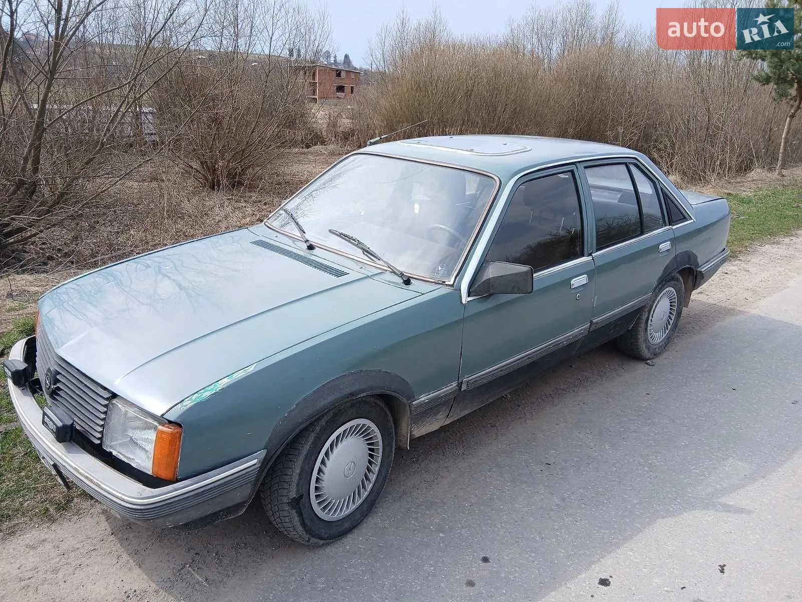 Opel Rekord, 1980