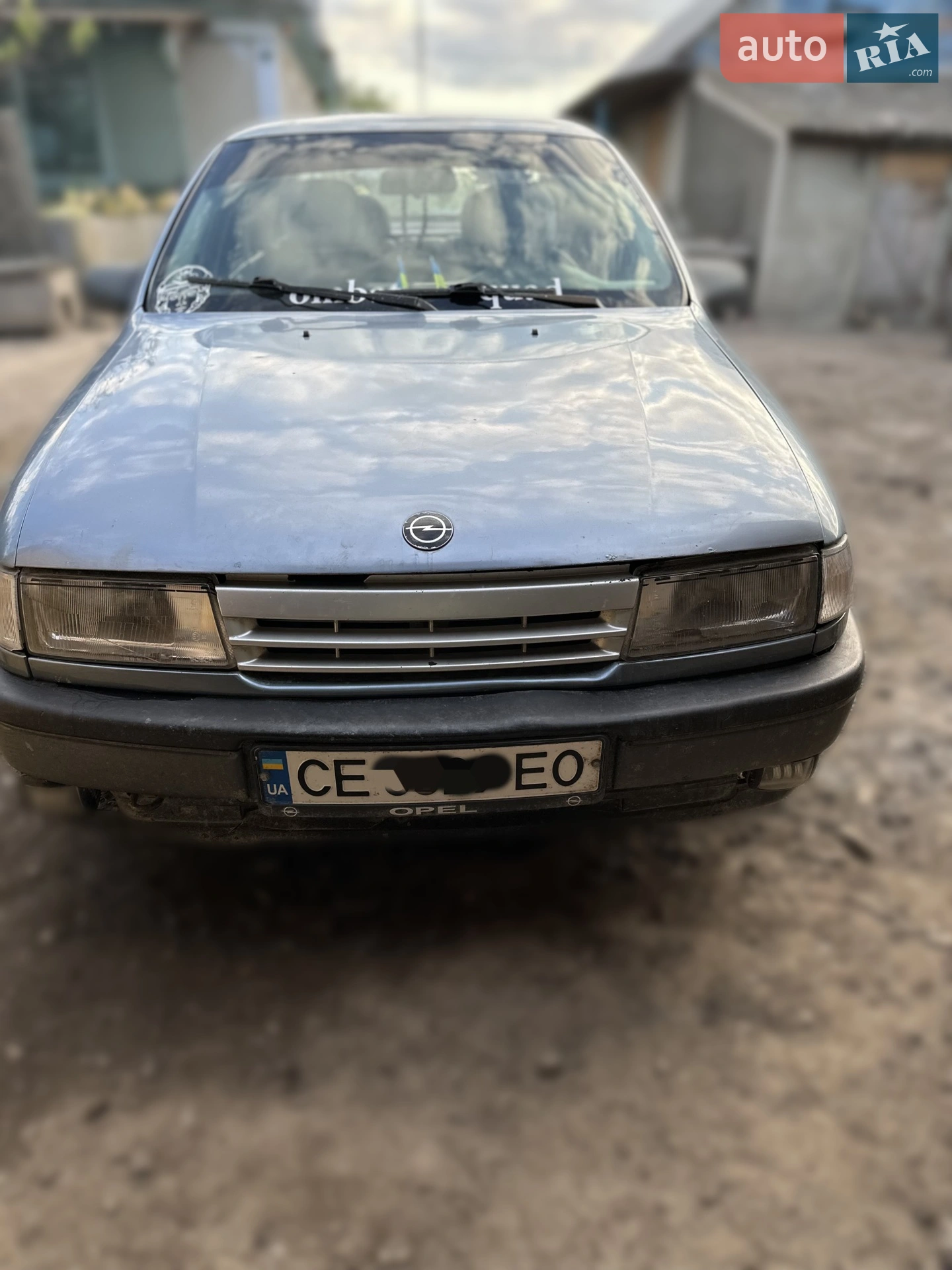 Opel Vectra, 1989
