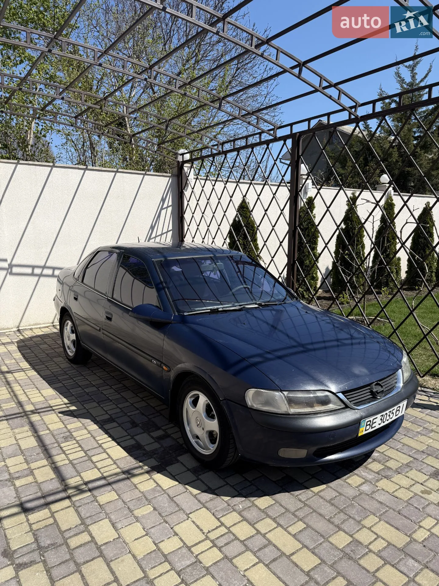 Opel Vectra, 1997