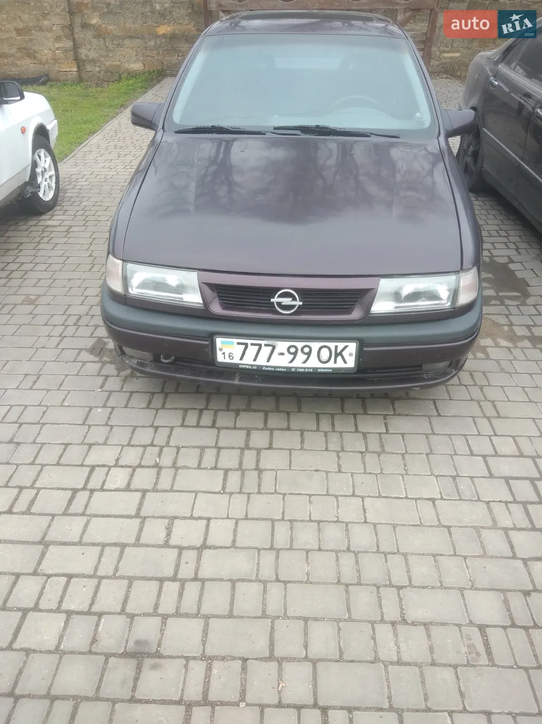 Opel Vectra, 1993
