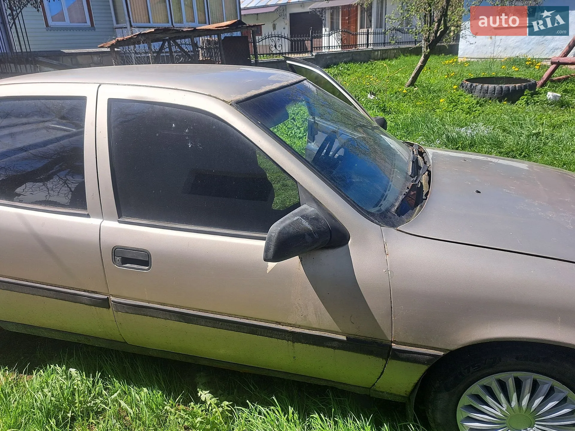 Opel Vectra, 1992