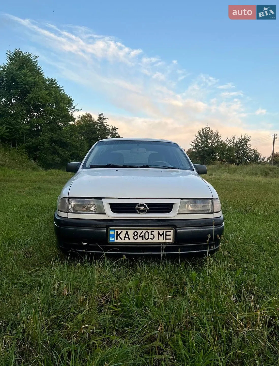 Opel Vectra, 1989