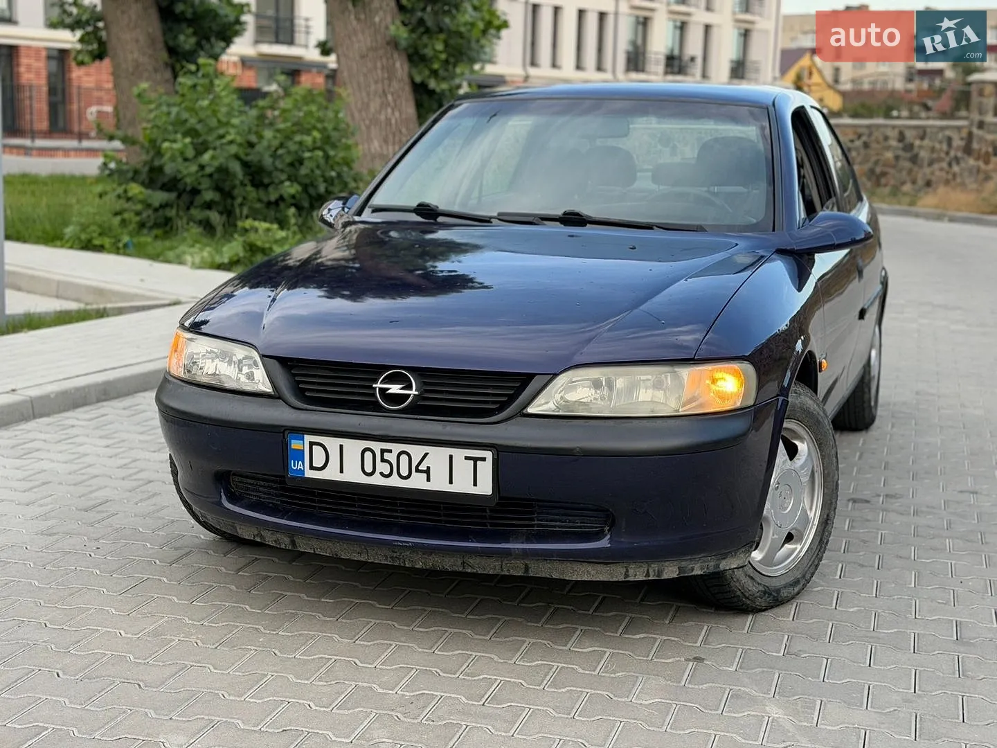 Opel Vectra, 1998