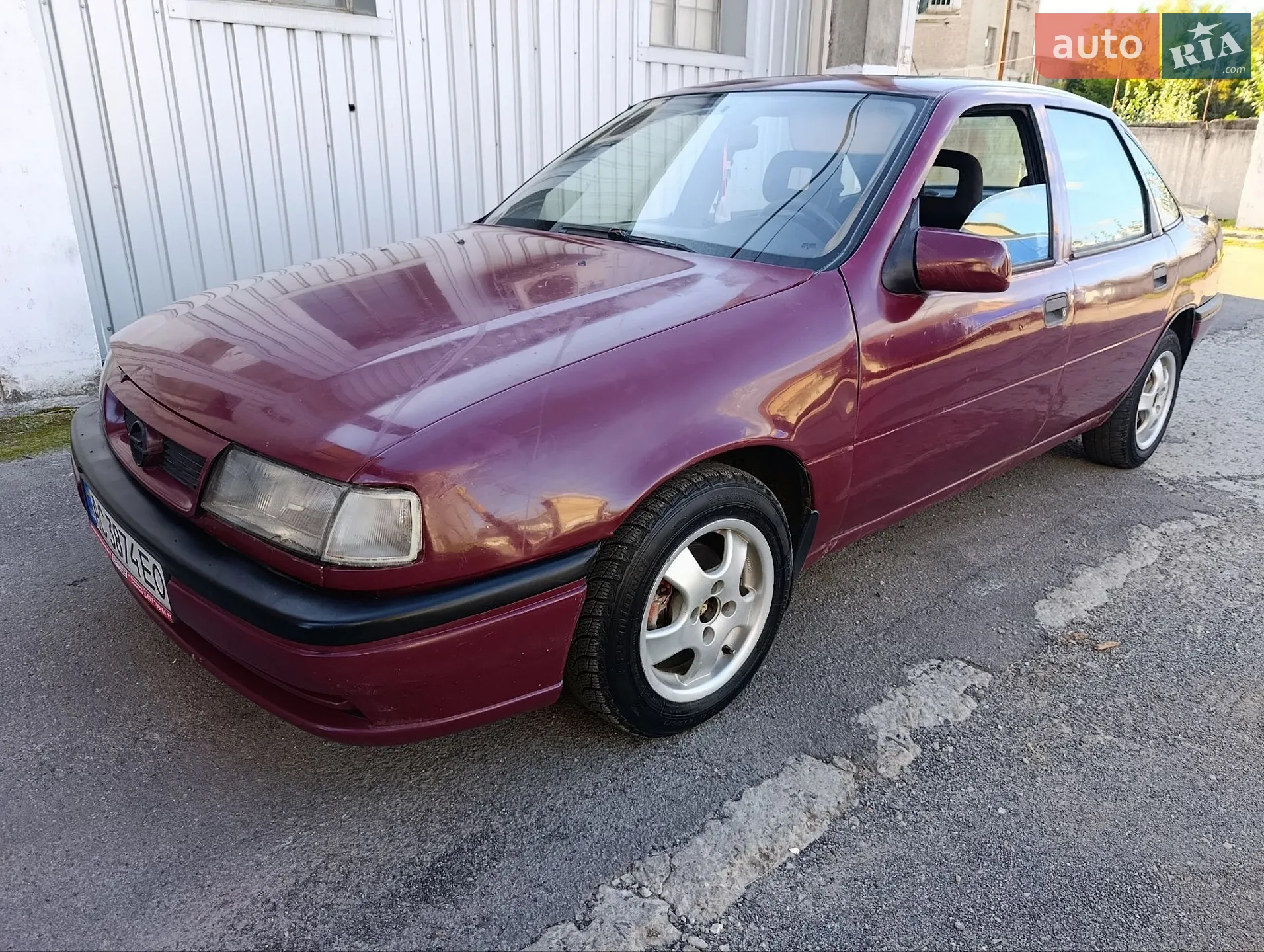 Opel Vectra, 1990