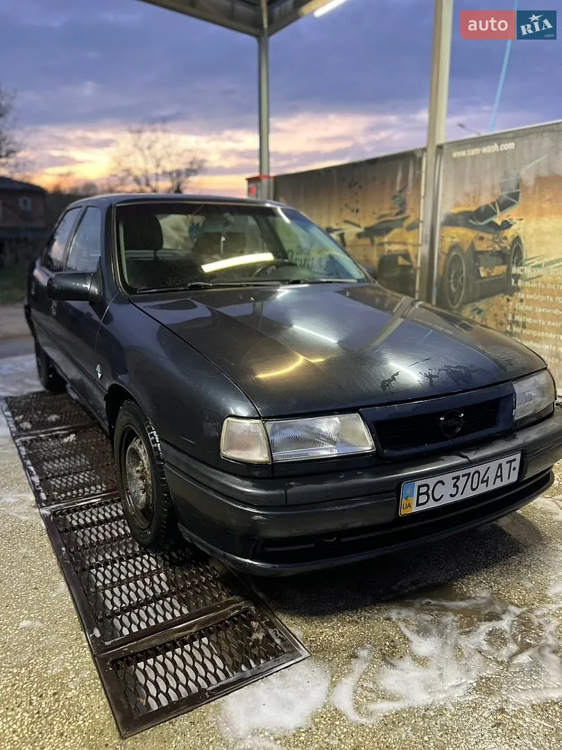 Opel Vectra, 1995