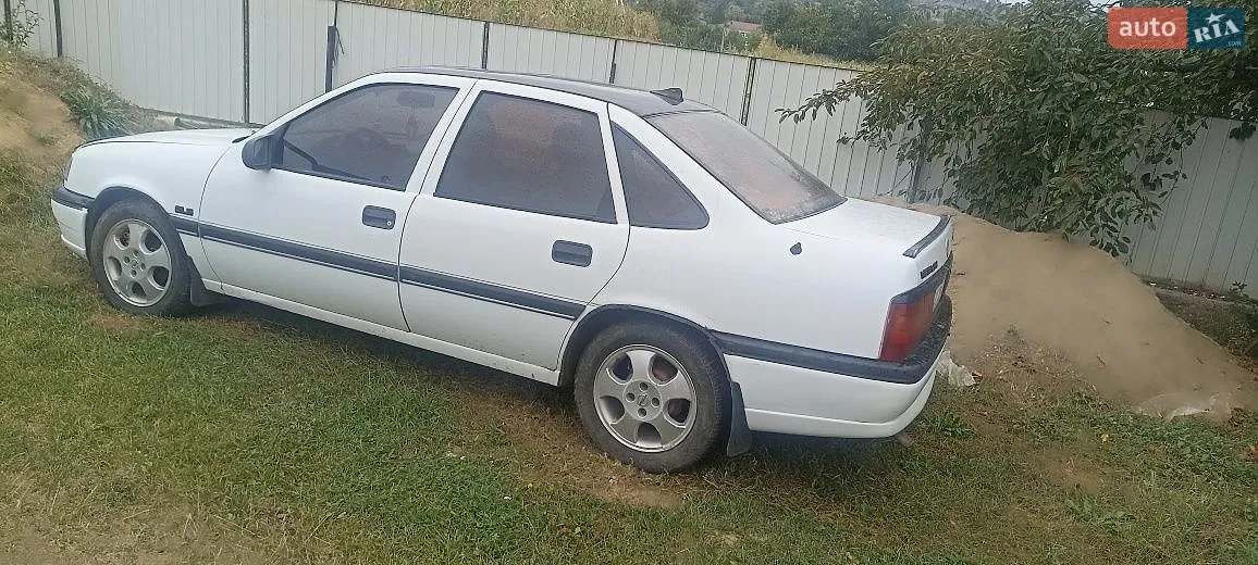 Opel Vectra, 1993
