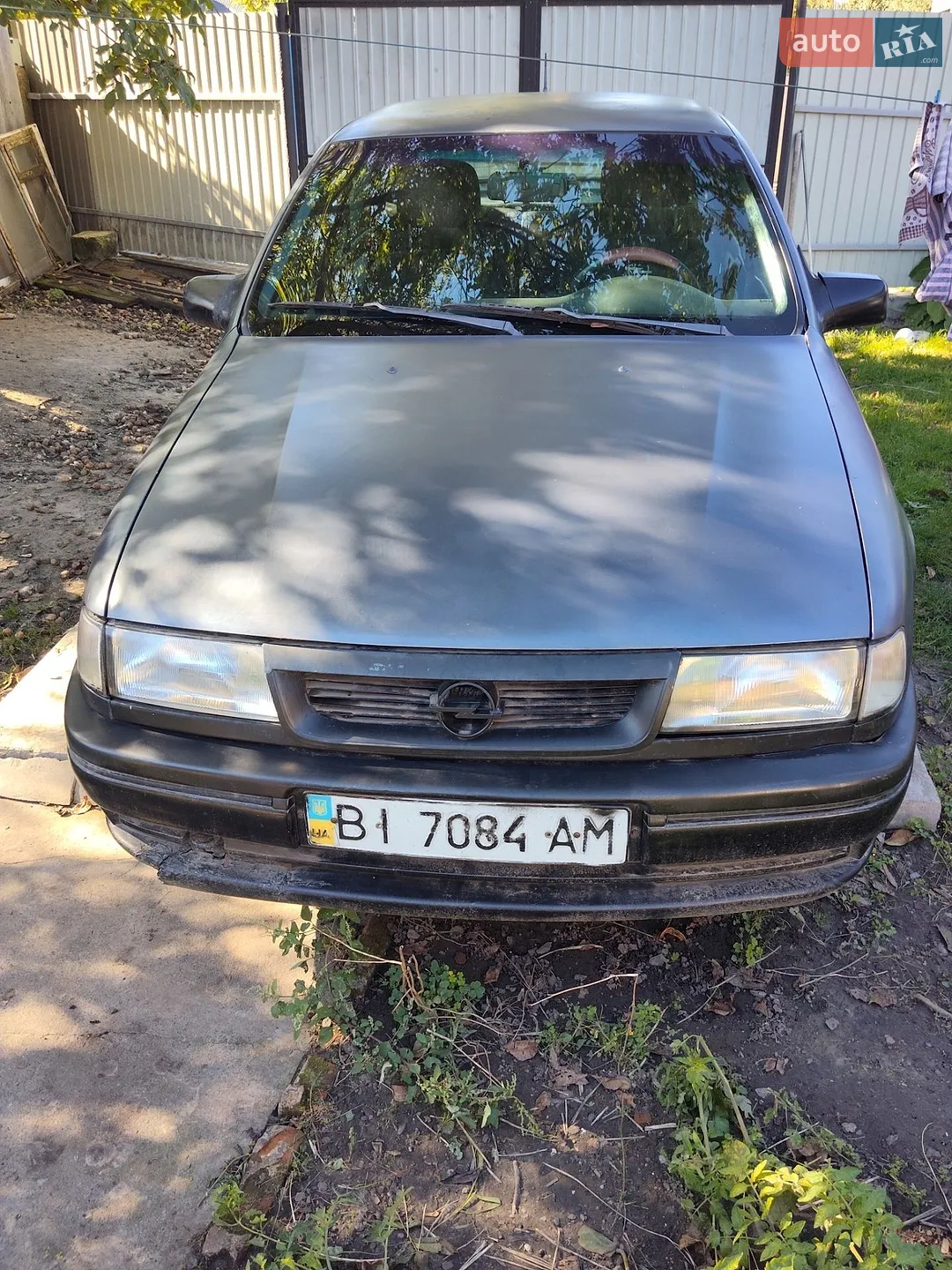 Opel Vectra, 1989