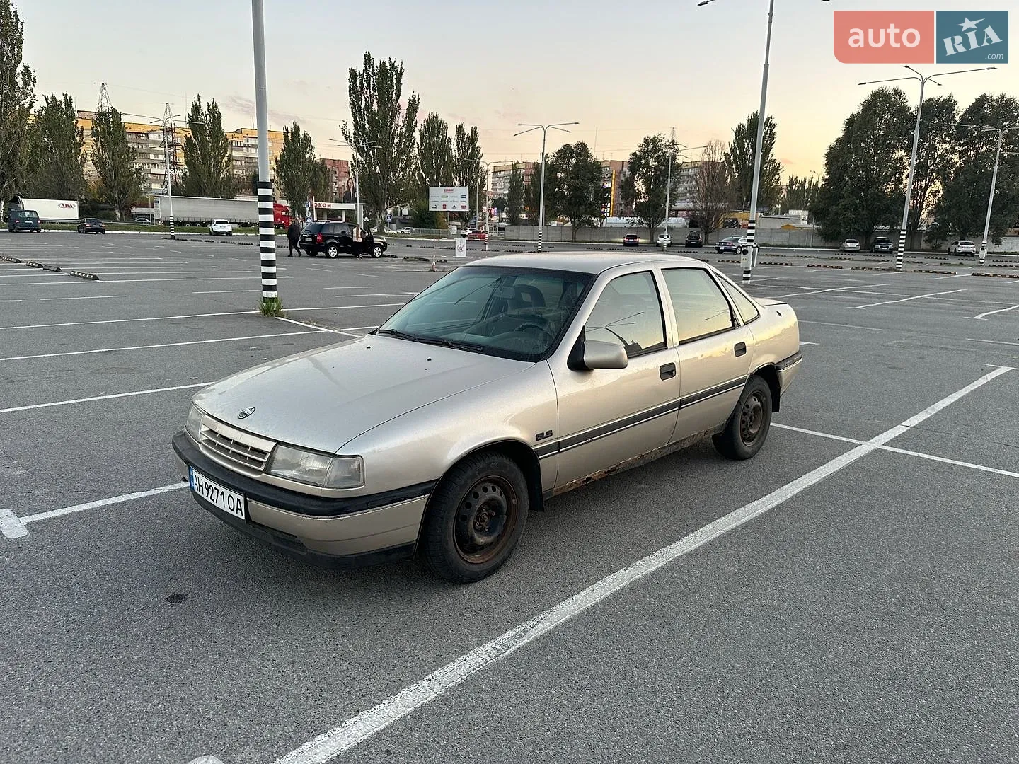 Opel Vectra, 1990