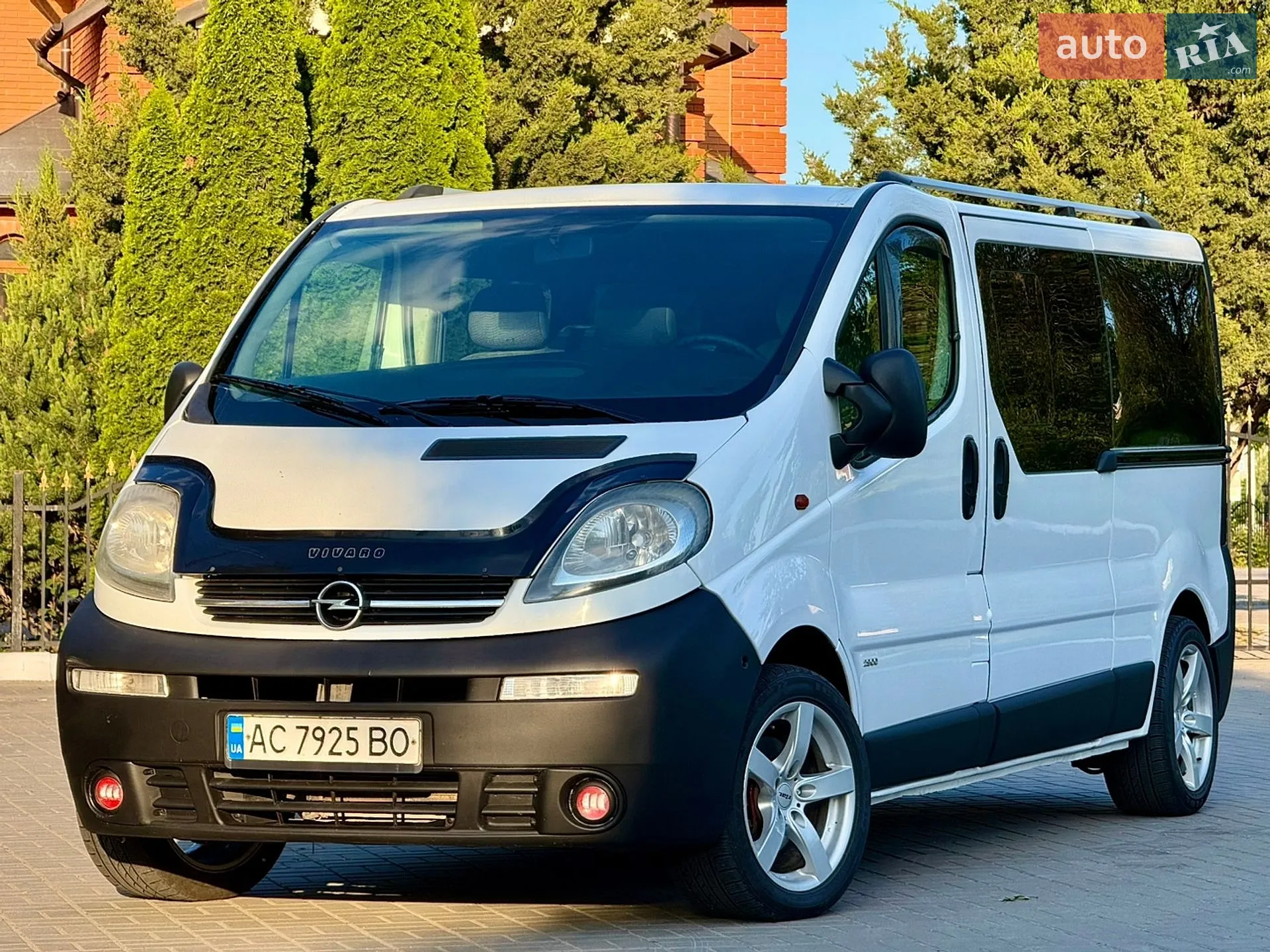 Opel Vivaro, 2003