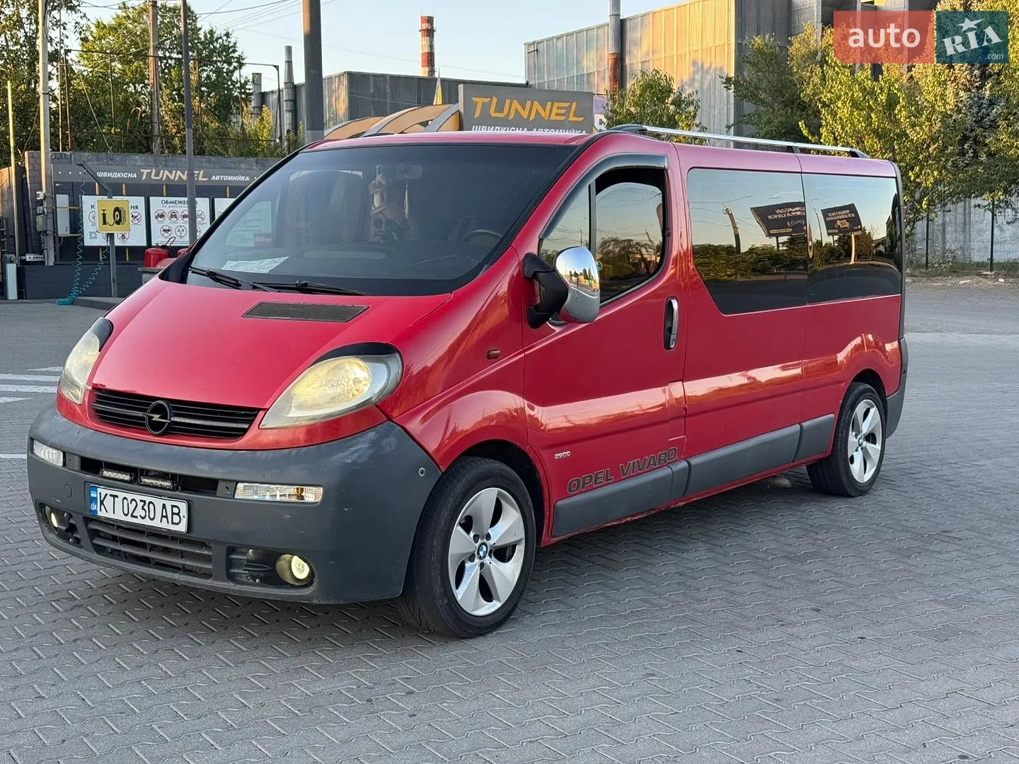 Opel Vivaro, 2001