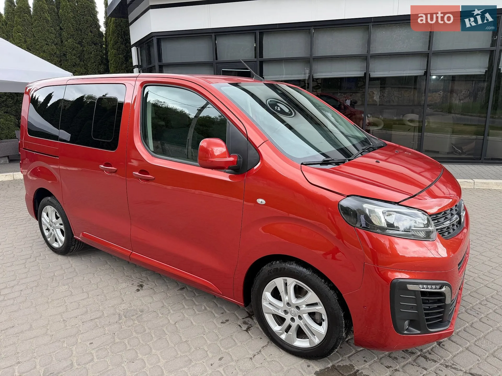 Opel Zafira Life, 2021