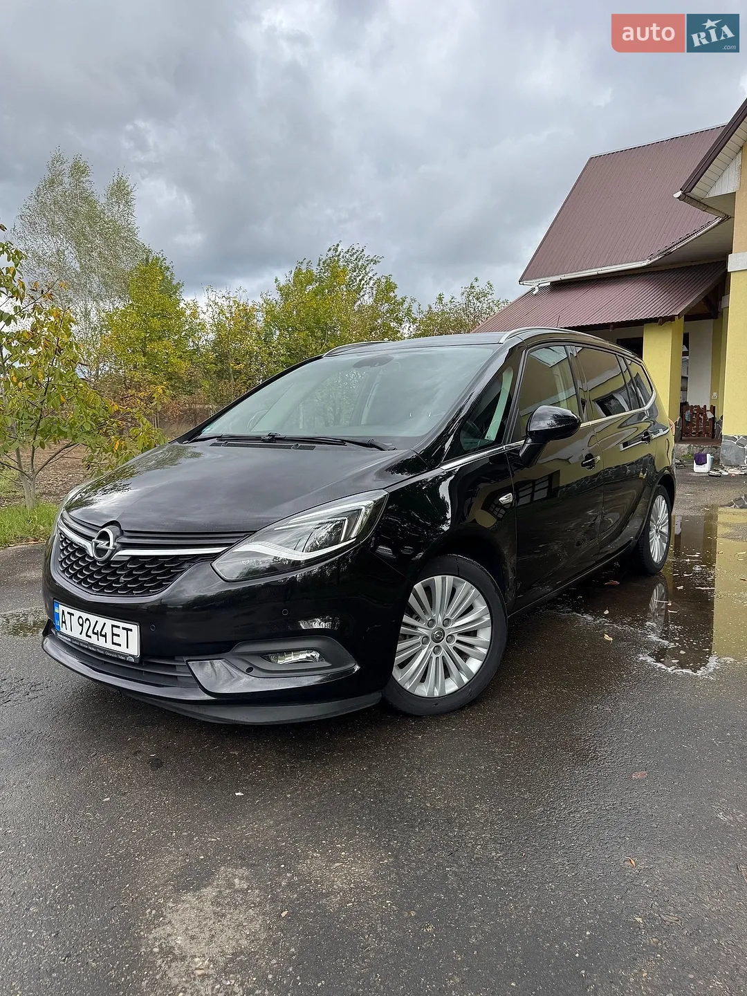 Opel Zafira Tourer, 2017