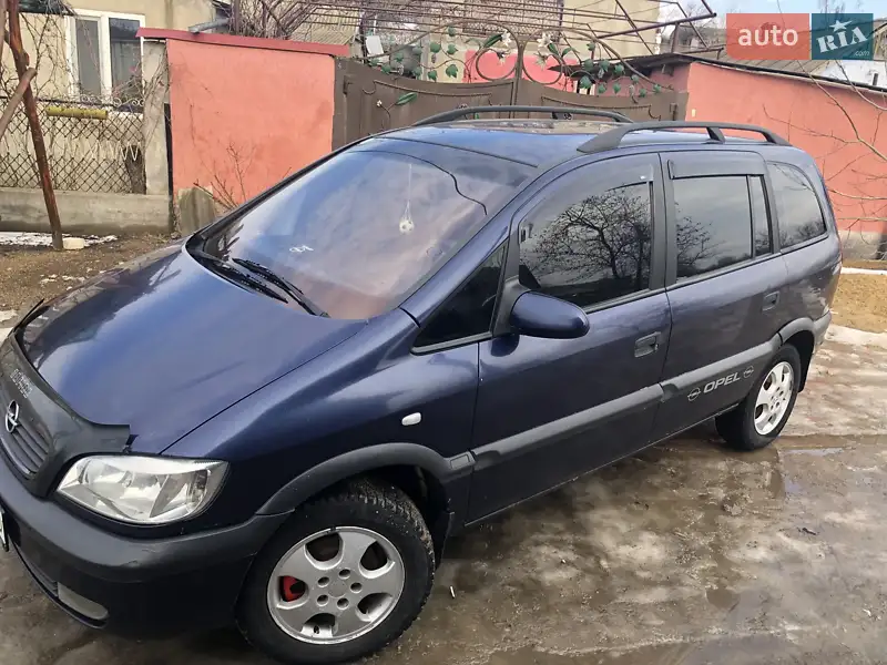 Opel Zafira, 2000