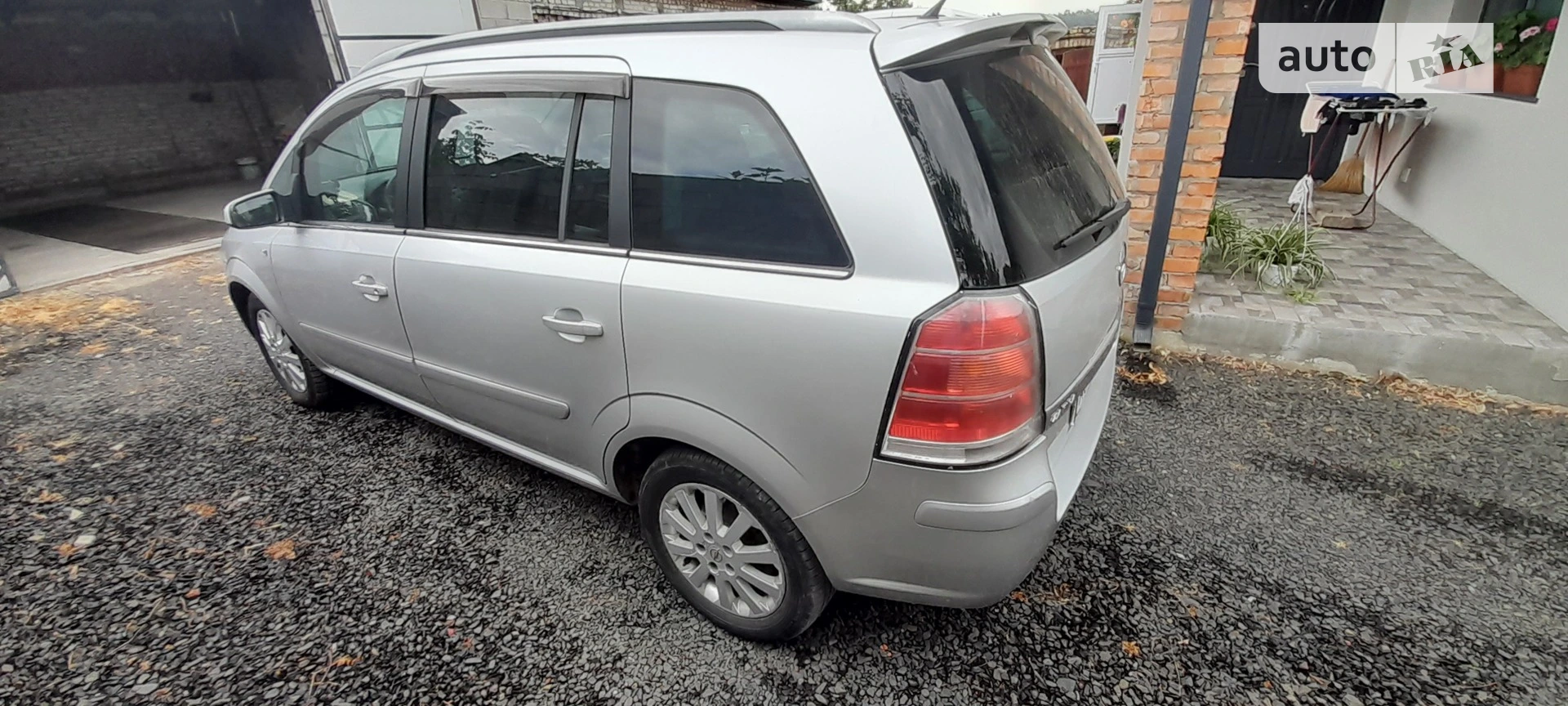 Opel Zafira, 2005