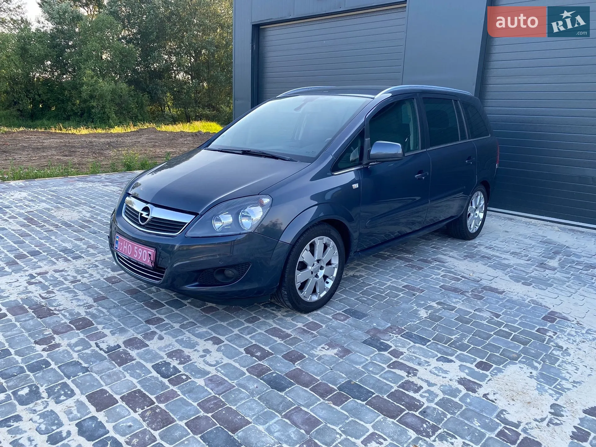 Opel Zafira, 2011