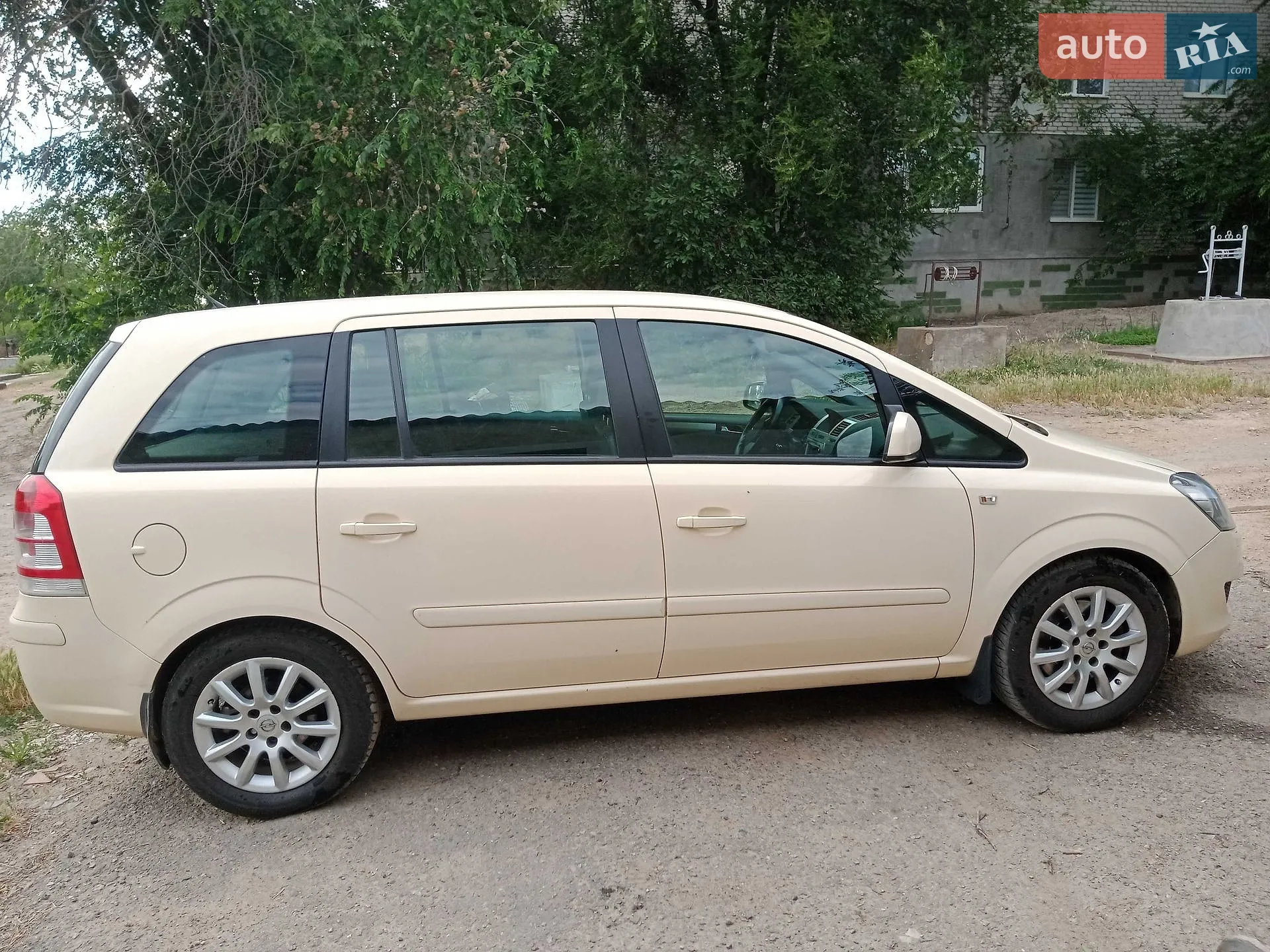 Opel Zafira, 2012