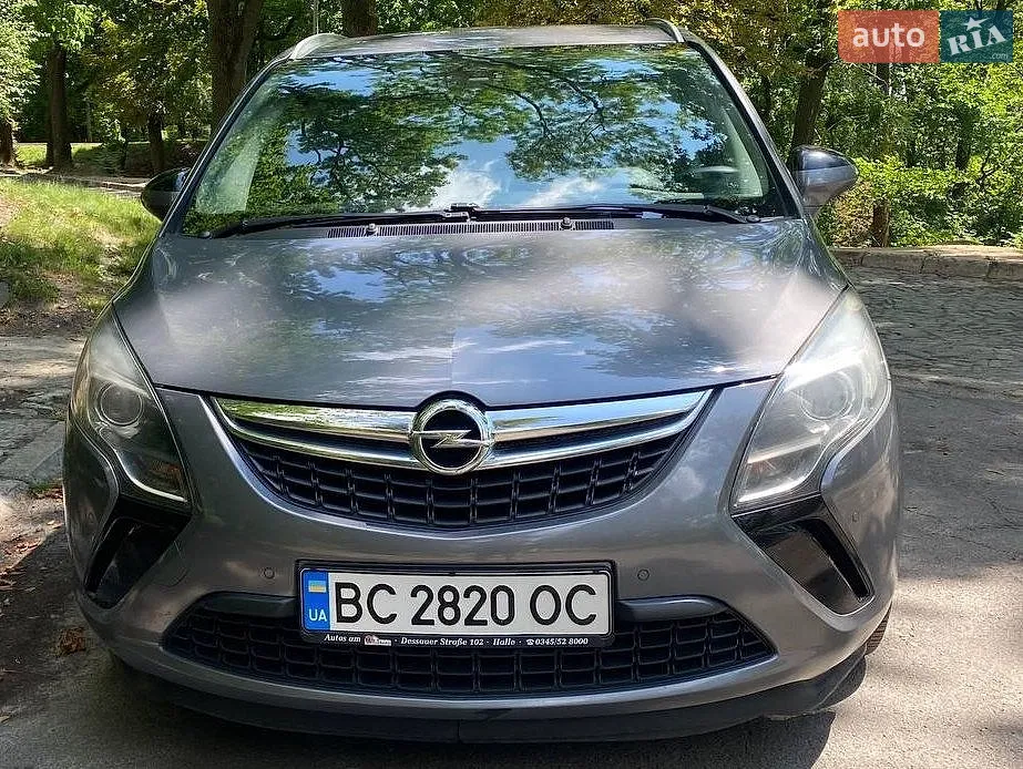 Opel Zafira, 2016