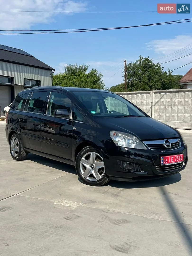 Opel Zafira, 2012
