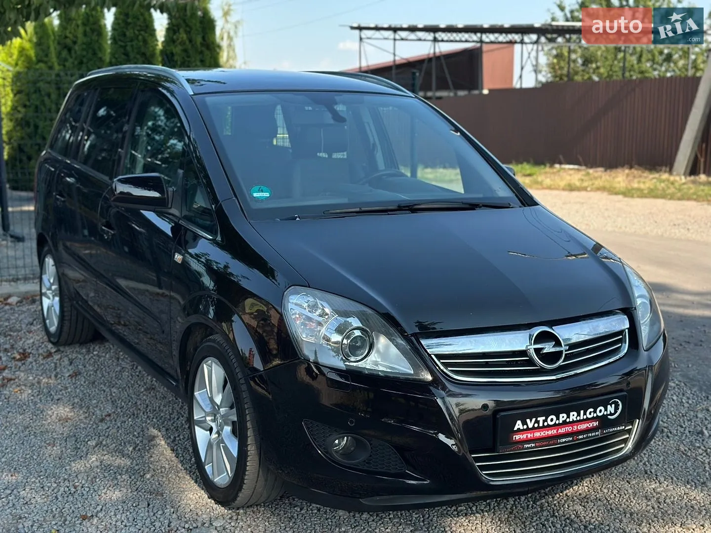 Opel Zafira, 2011