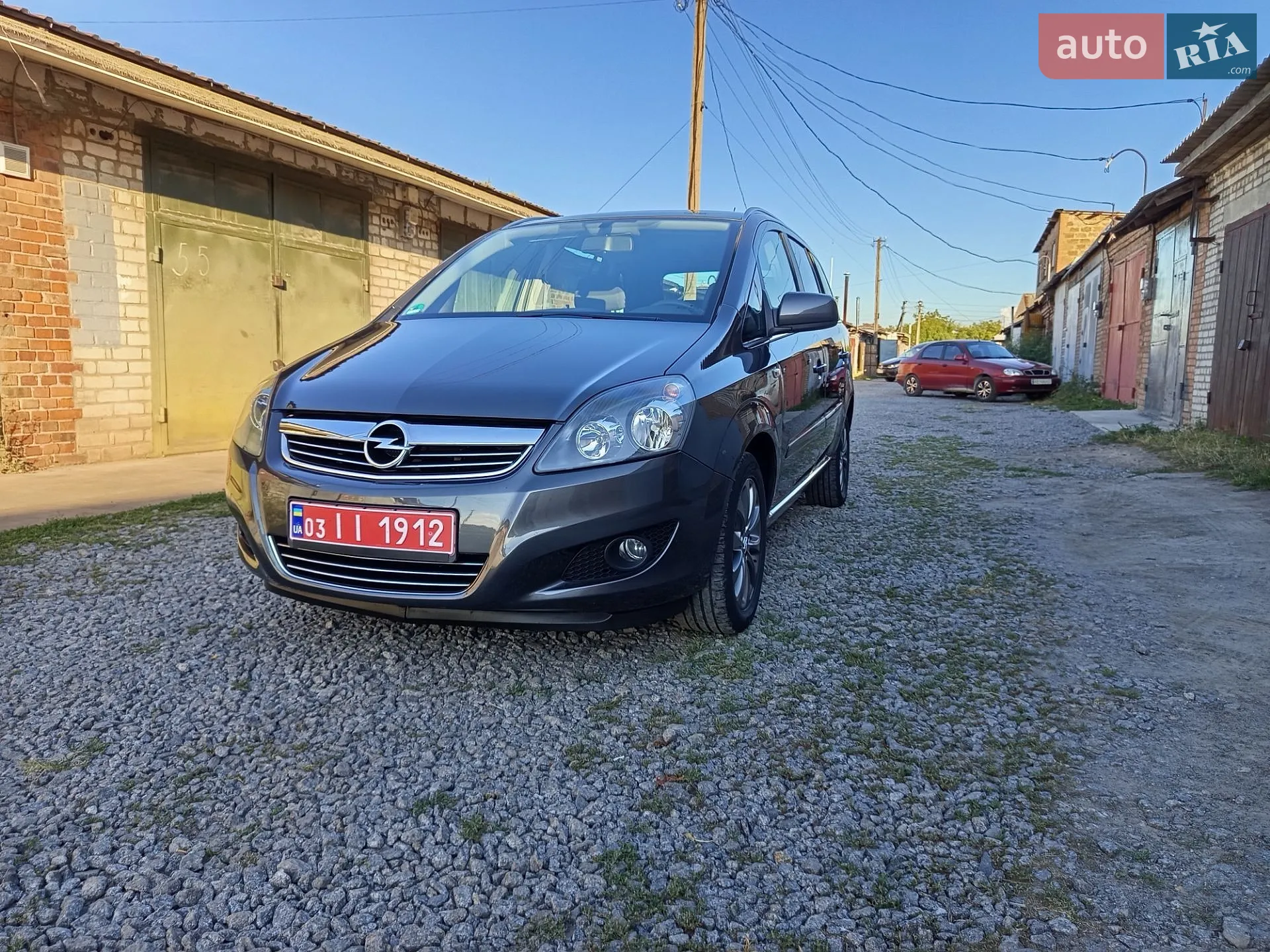 Opel Zafira, 2011
